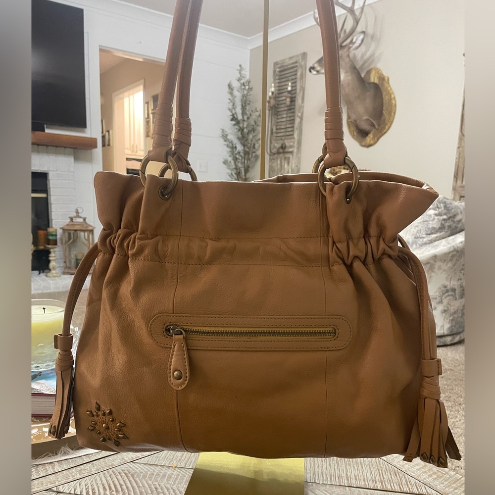 Isabella Fiore Camel Soft Pebbled Leather Hobo Bag - Picture 8 of 15